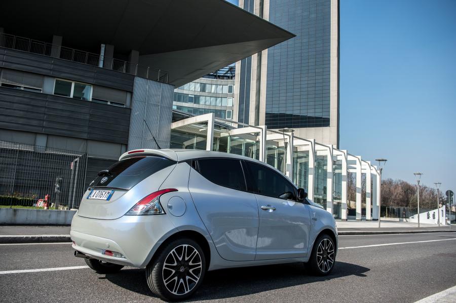  Lancia Ypsilon Mya (846) 2016 года  (фото 21 из 27)